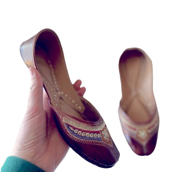 Handmade Imported Leather Boho Flats, Juttis Made in India Size 7 - Picture 1 of 7